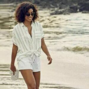 Athleta Anguilla Button up Linen Shirt Sea Salt/ Meteor Blue